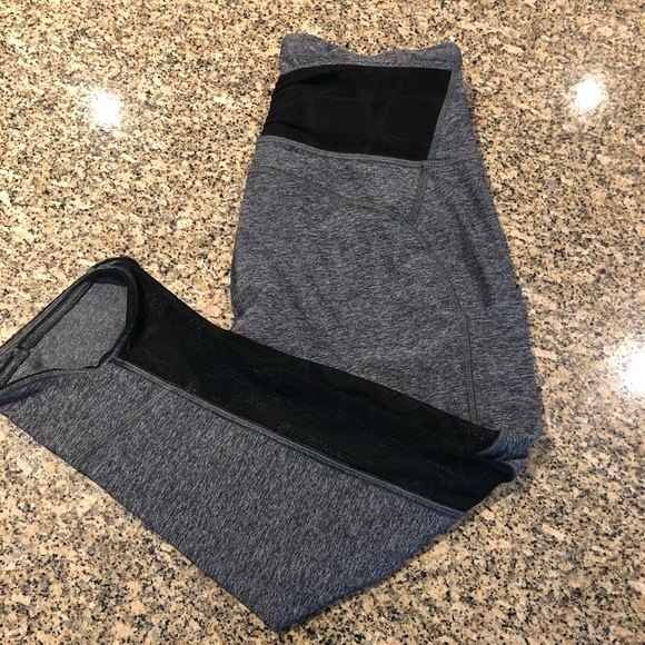 Lululemon crop leggings with mesh detail - Picture 9 of 9